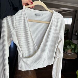 Abercrombie & Fitch Cream Ribbed V-Neck Blouse
